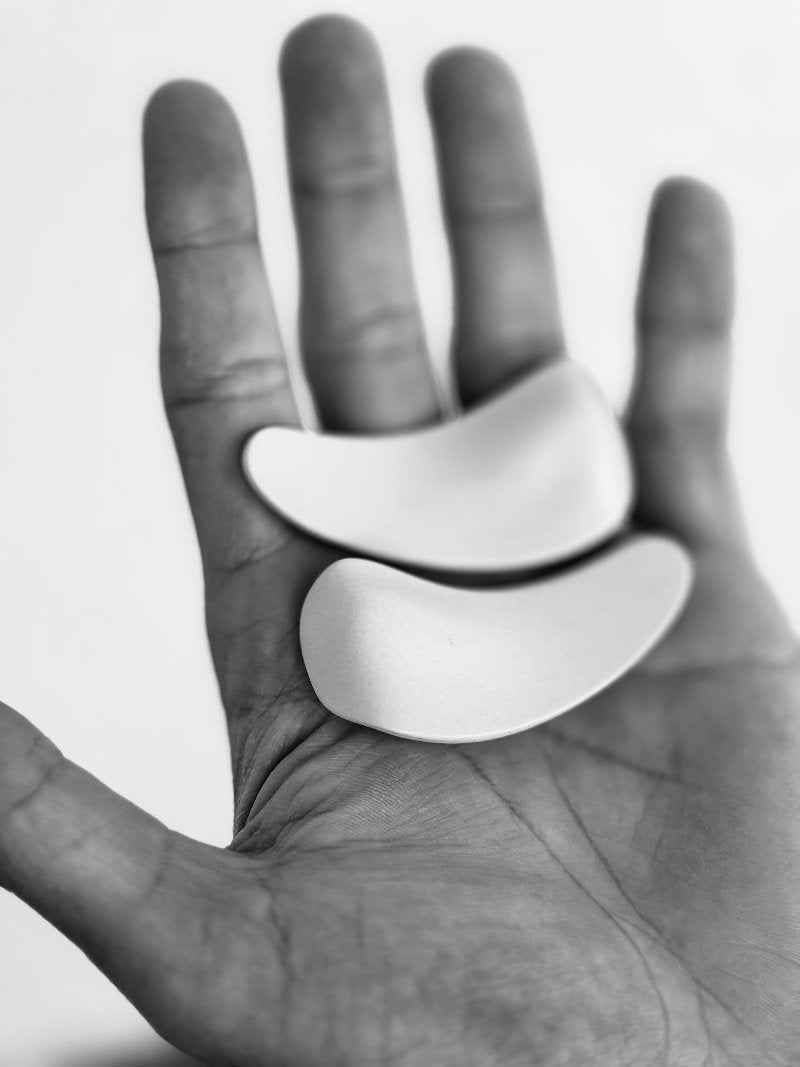 Temprastones in a Hand